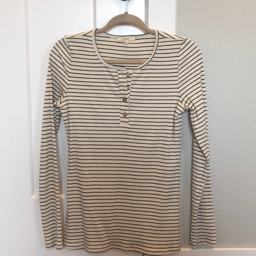 Ivory and black stripped Henley